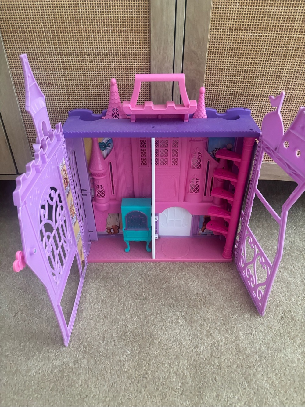 Disney Pink and Purple Princess Castle Playset - Picture 2 of 4